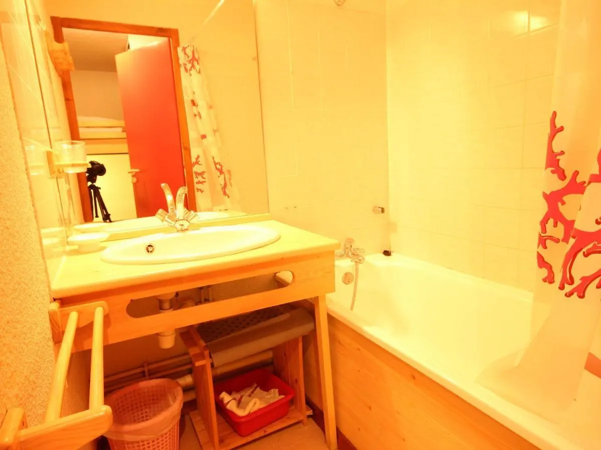 Appartement 2 Pieces Proche Pistes Avec Balcon Et Tv A Vallandry - Fr-1-411-285 0*, Landry フランス
